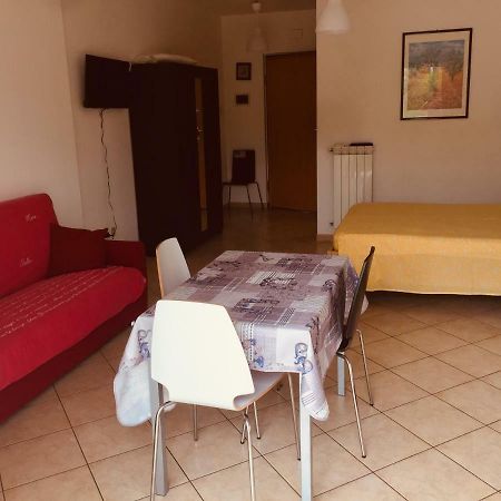 La Perla Appartement Silvi Marina Buitenkant foto