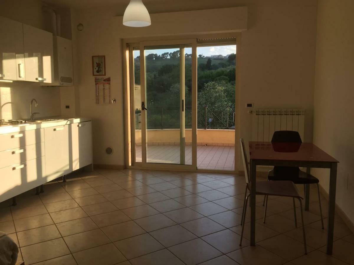 La Perla Appartement Silvi Marina Buitenkant foto