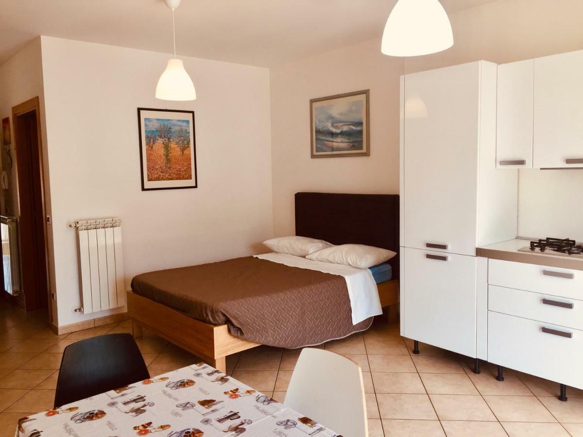 La Perla Appartement Silvi Marina Buitenkant foto