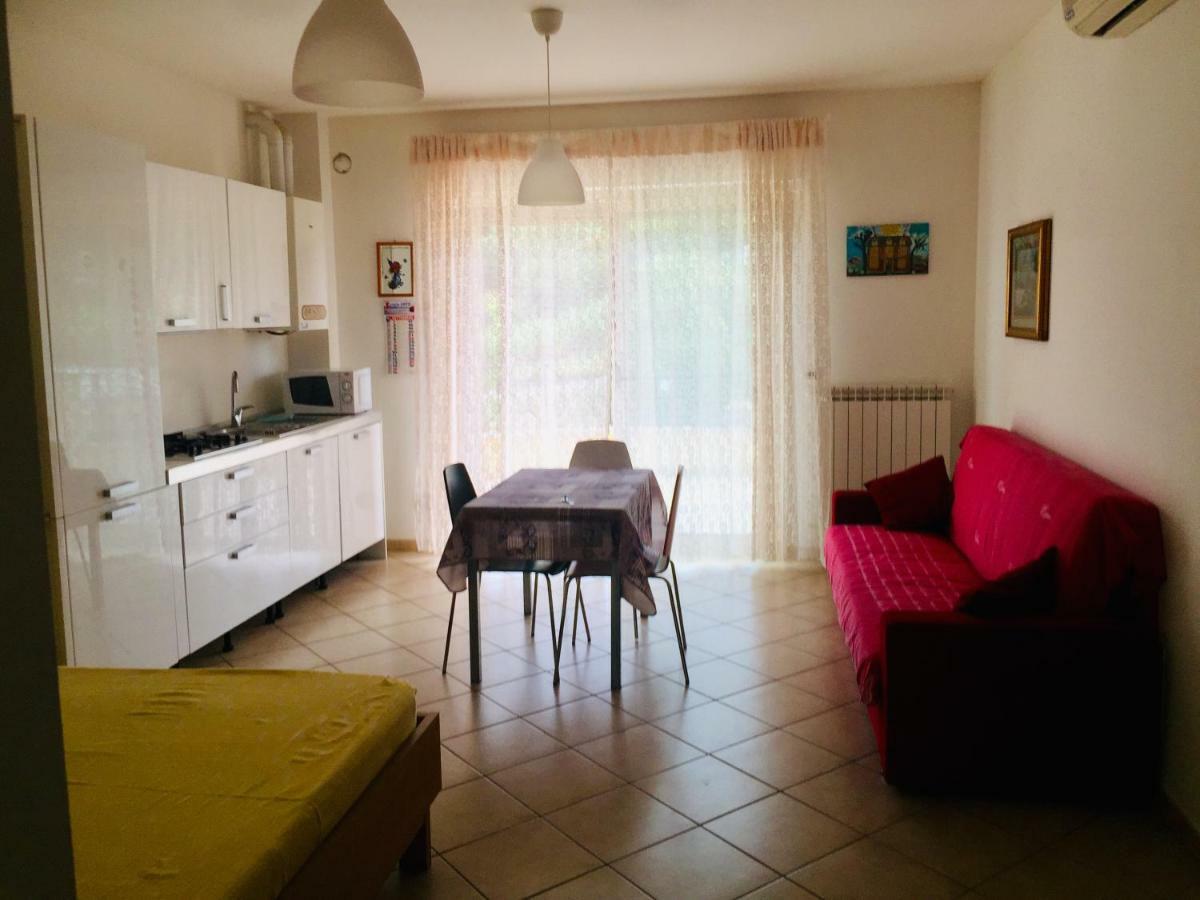 La Perla Appartement Silvi Marina Buitenkant foto